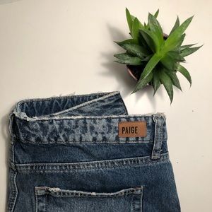 Paige Distressed Sarah Short